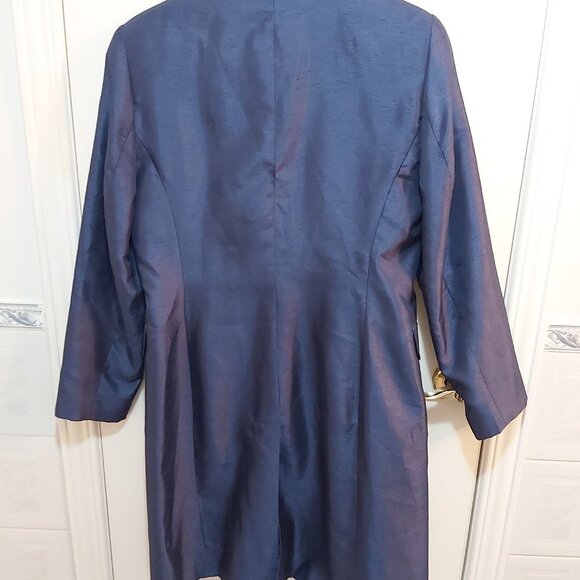 Originaux Par Pablo shimmery blue trenchcoat, size 6 - Picture 7 of 7
